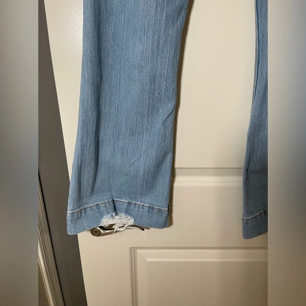 Classic Blue Flared Women's Jeans - Picture 14 of 15